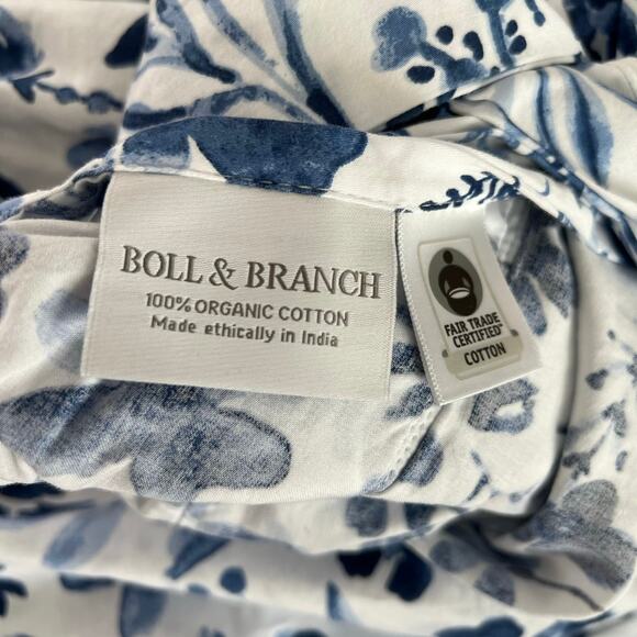Boll & Branch Signature Hemmed Blue Botanical  2 Standard Pillow Shams - Picture 6 of 8